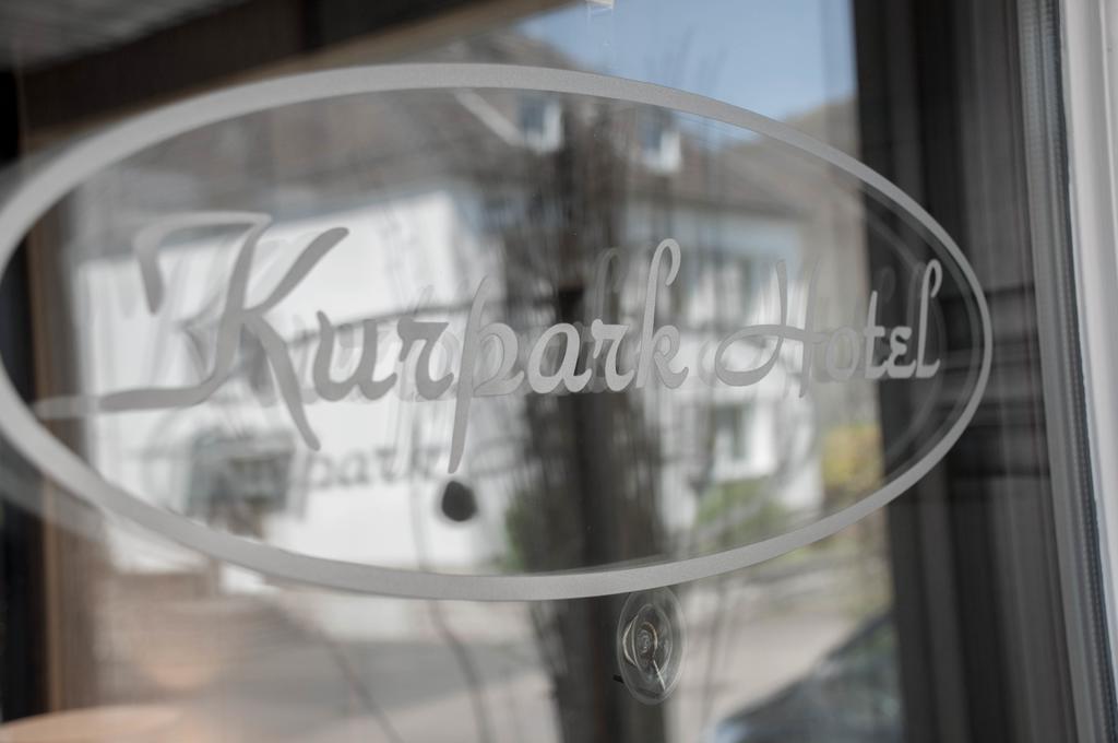 Kurparkhotel-Gemuend Exterior foto